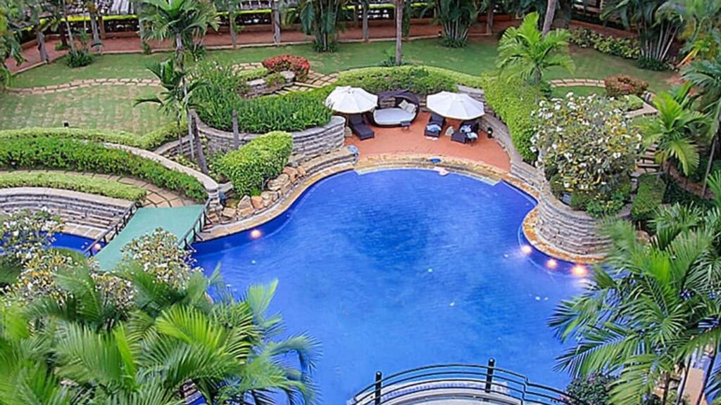Pool resorts in Bangalore